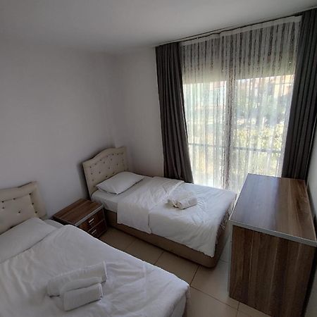 Foca Mint Hotel ภายนอก รูปภาพ