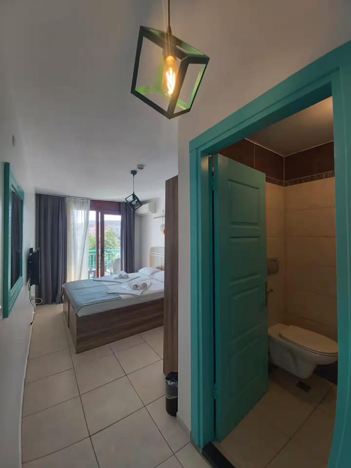 Foca Mint Hotel ภายนอก รูปภาพ