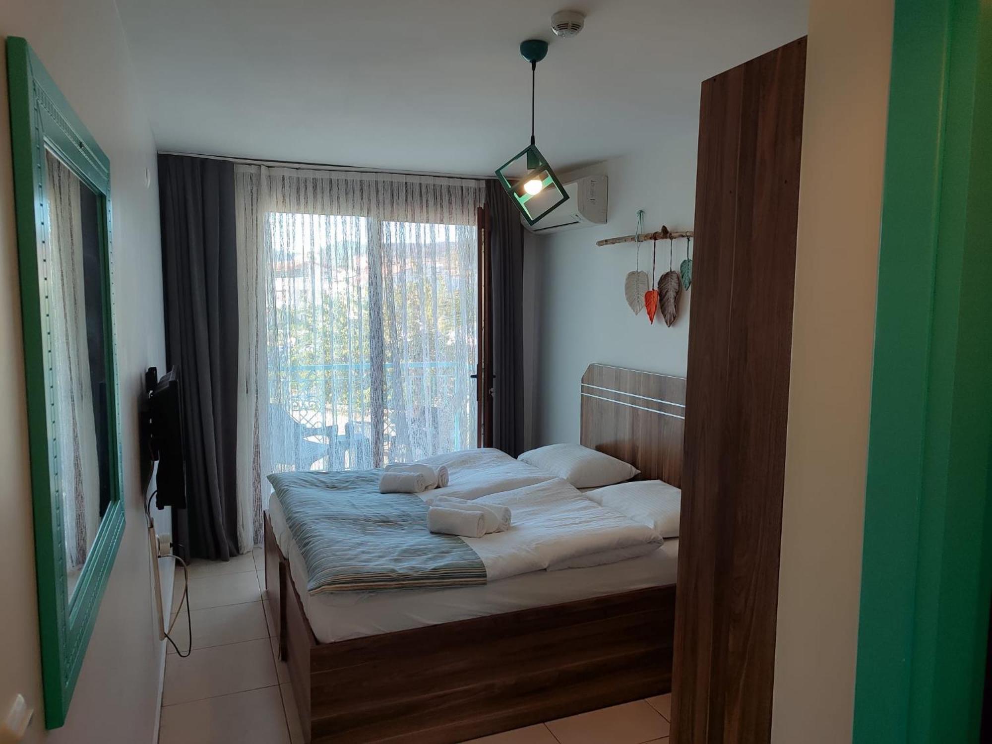 Foca Mint Hotel ภายนอก รูปภาพ