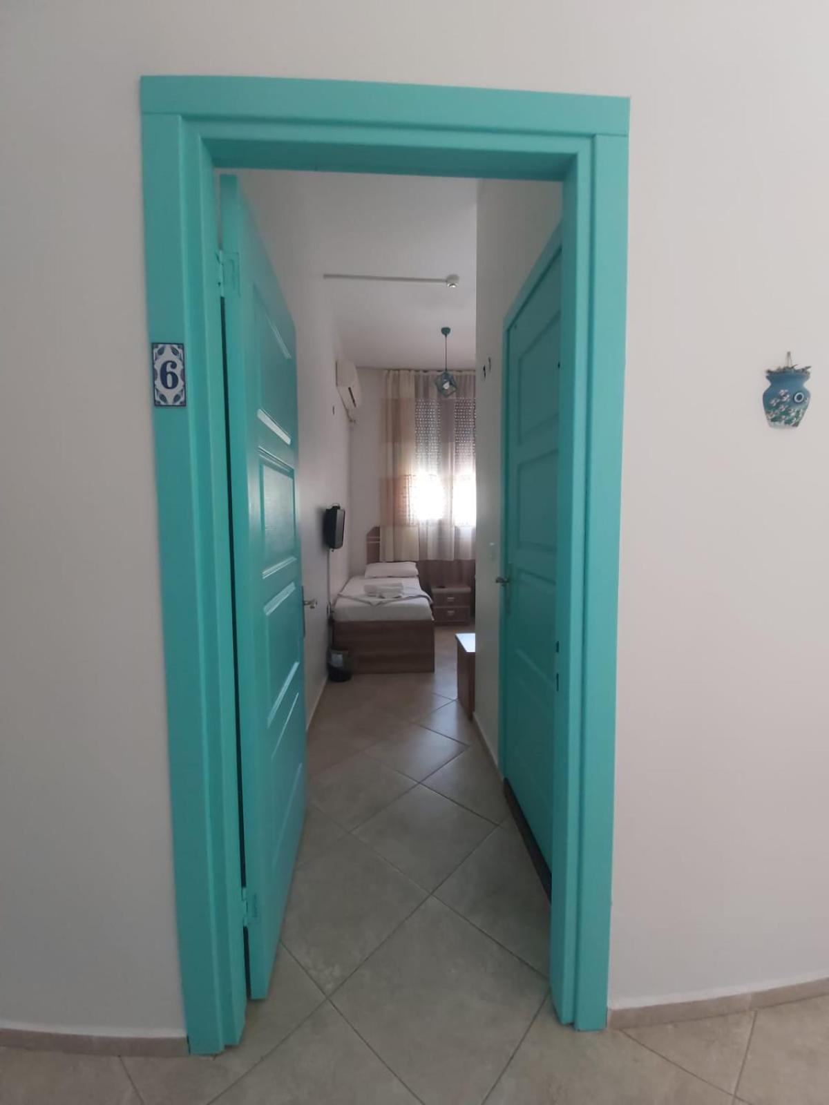 Foca Mint Hotel ภายนอก รูปภาพ